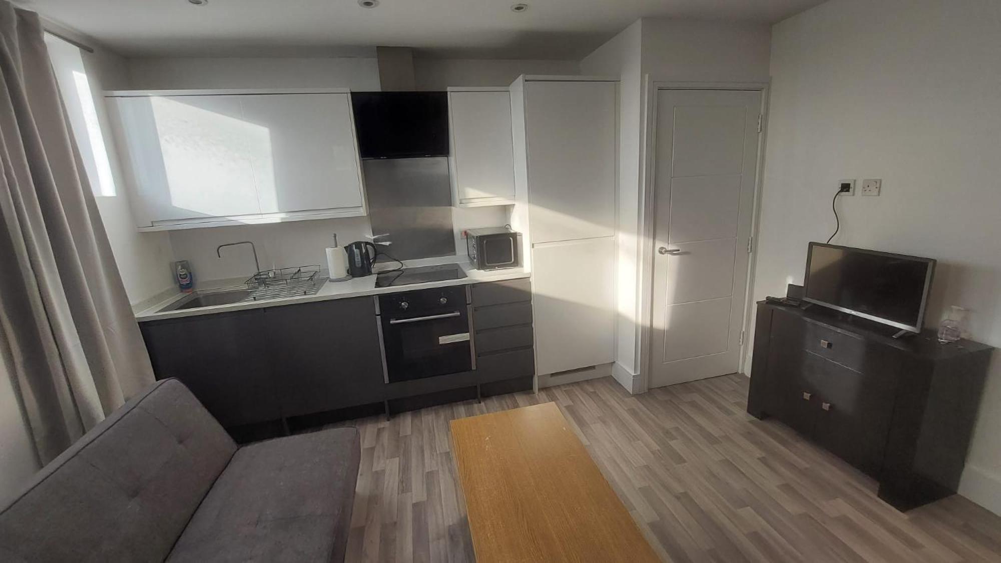 Spacious Studio Maidstone - Redecorated Oct 2023 Extérieur photo
